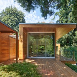 BRONZE-WINNER-TORO-Household-Architecture-Mark-English-AIA-Mark-English-Architects-Copyright-Bru.jpg